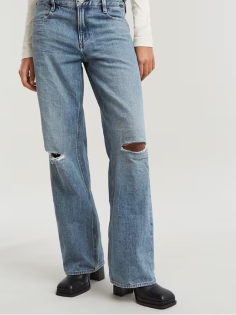 G Star Judee Light Blue Low Rise  Loose Jeans NWT 27x34